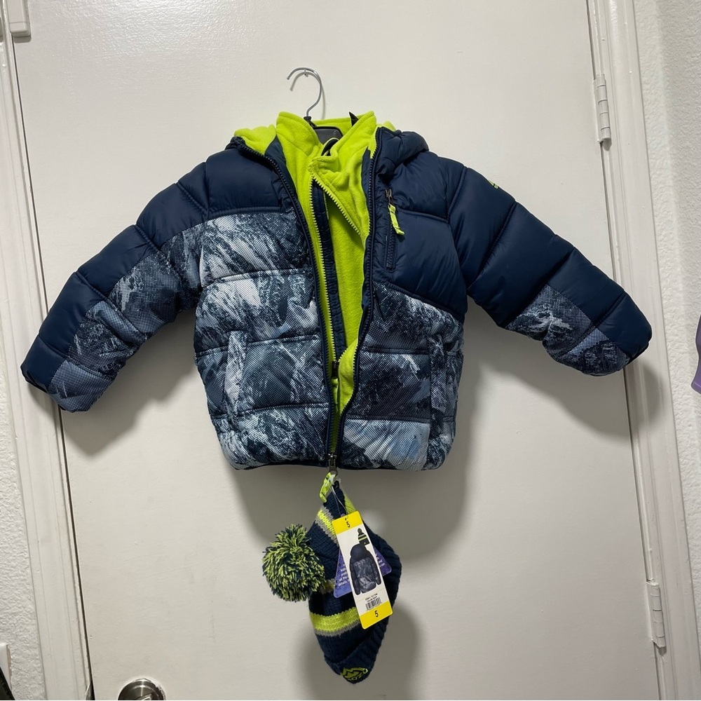 Snozu Navy and Lime Kids' Winter jacket and beanie NEW